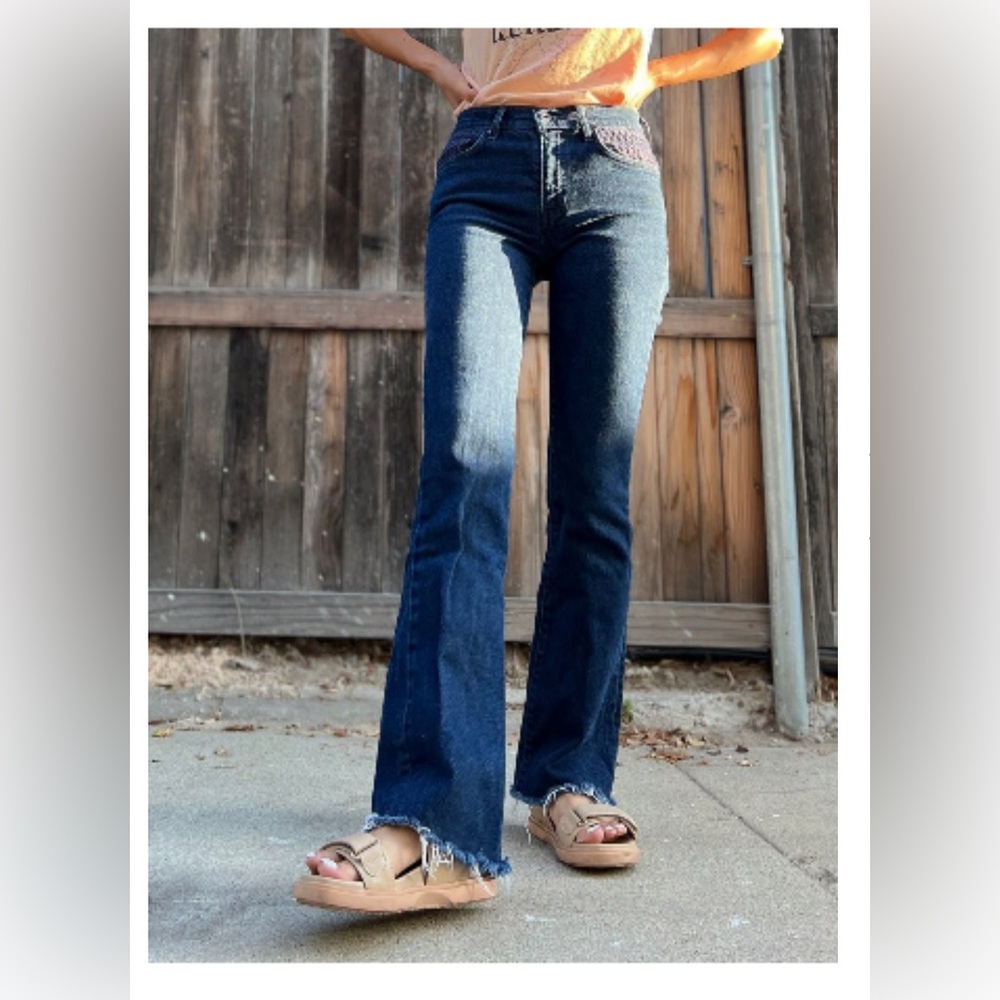 Levi's®︎ Made & Crafted 
Stems Mid-Rise Flare Jeans